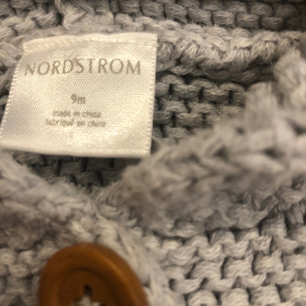 Sweater - Picture 2 of 3